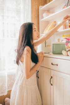 丰满的迷人教师护士